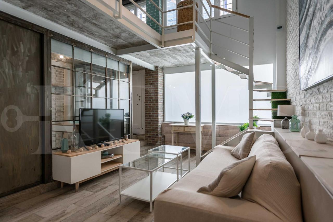 Apartment Bright Duplex Loft Next To The Center By Rems *